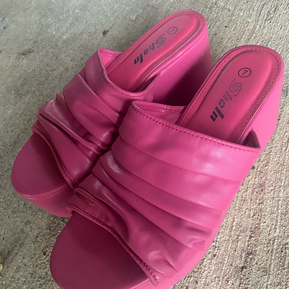 SHEIN Vibrant Pink Wedge Sandals